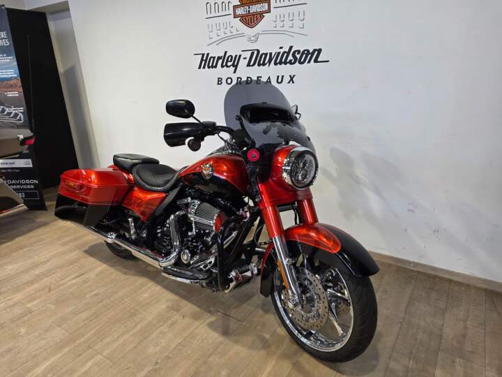 moto Harley occasion TOURING ROAD KING 1800 CVO