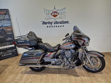 Harley Davidson d'occasion TOURING ELECTRA GLIDE 1800 ULTRA LIMITED CVO