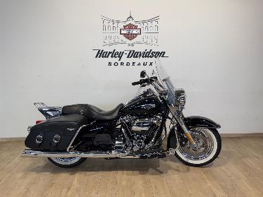 Harley Davidson d'occasion TOURING ROAD KING 1745 CLASSIC