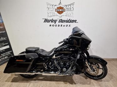 Harley Davidson d'occasion TOURING STREET GLIDE 1800 CVO