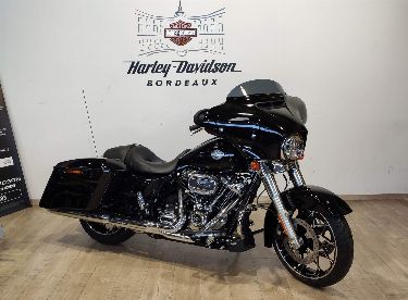 Harley Davidson d'occasion TOURING STREET GLIDE 1868 SPECIAL