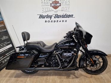 Harley Davidson d'occasion TOURING STREET GLIDE 1868 SPECIAL