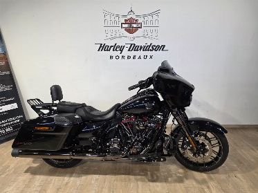 Harley Davidson d'occasion TOURING STREET GLIDE 1923 CVO 